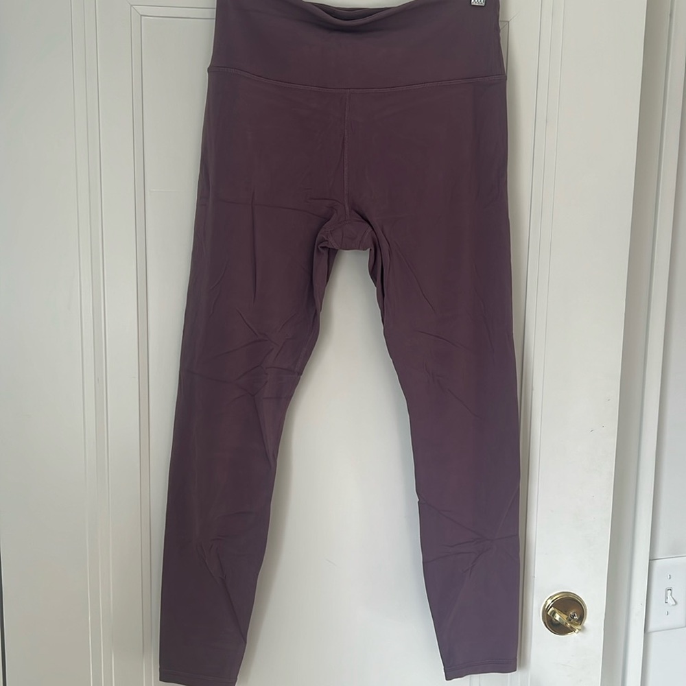 Athleta ultra high rise elation tight in purple